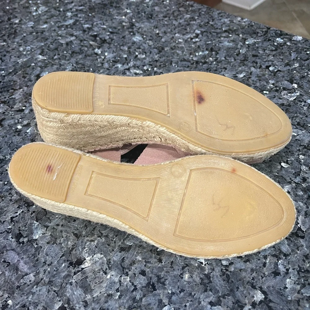 Jutelia Made in Spain Blush Espadrille Wedges Suede Adjustable Strap Size 9